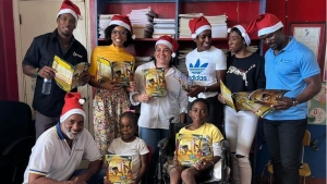 Jamaican athletes spread Christmas joy at Bustamante Hospital for Children
