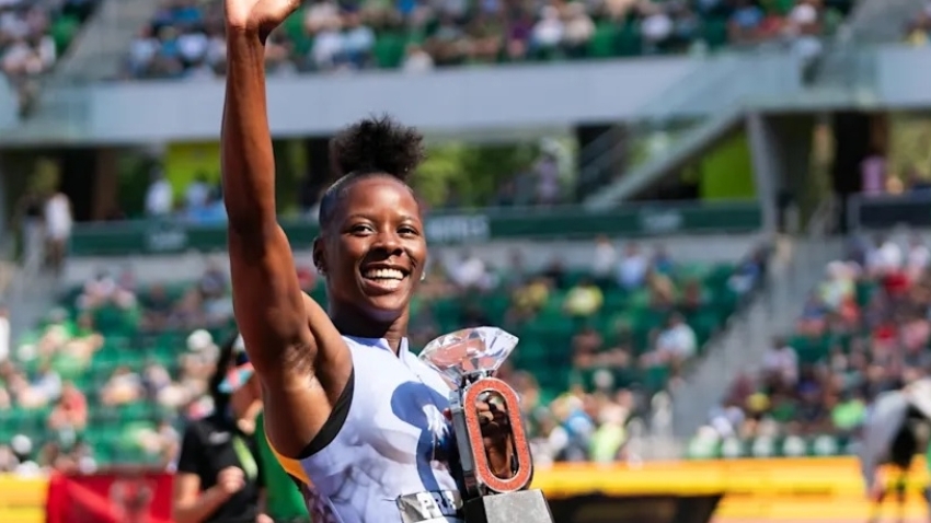 Shericka Jackson on the verge of becoming the greatest women combined sprinter of all time