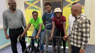 Jamaica Olympic Association (JOA) invests in the development of country&#039;s triathletes